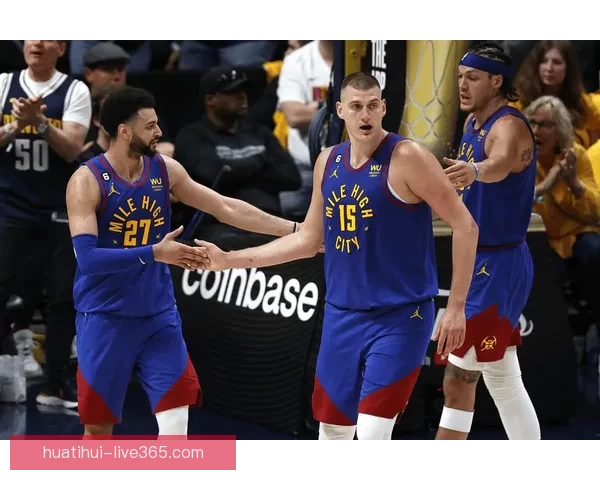 约基奇连续两季场均三双创历史 穆雷十记三分助掘金横扫爵士迎七连胜